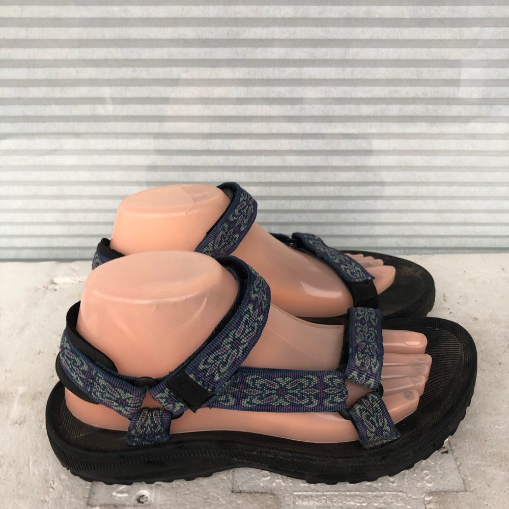 Teva 6471 Women's Black and Blue Sandals Sport Sandals Size 9